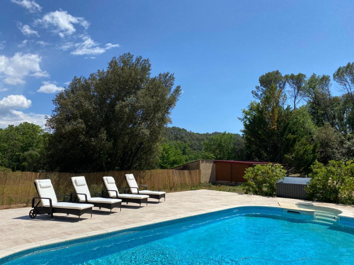 L'Eveil En Provence Bed & Breakfast Entrecasteaux Exterior foto