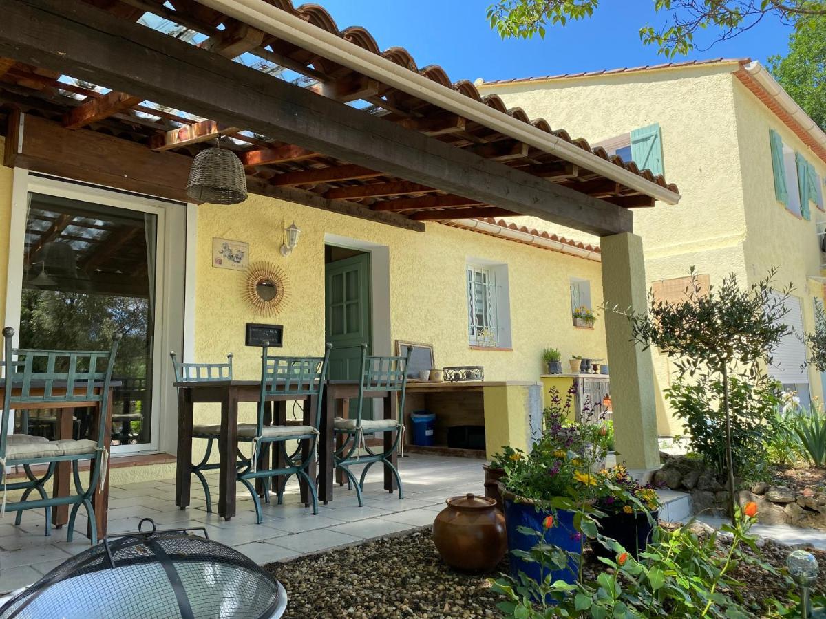 L'Eveil En Provence Bed & Breakfast Entrecasteaux Exterior foto