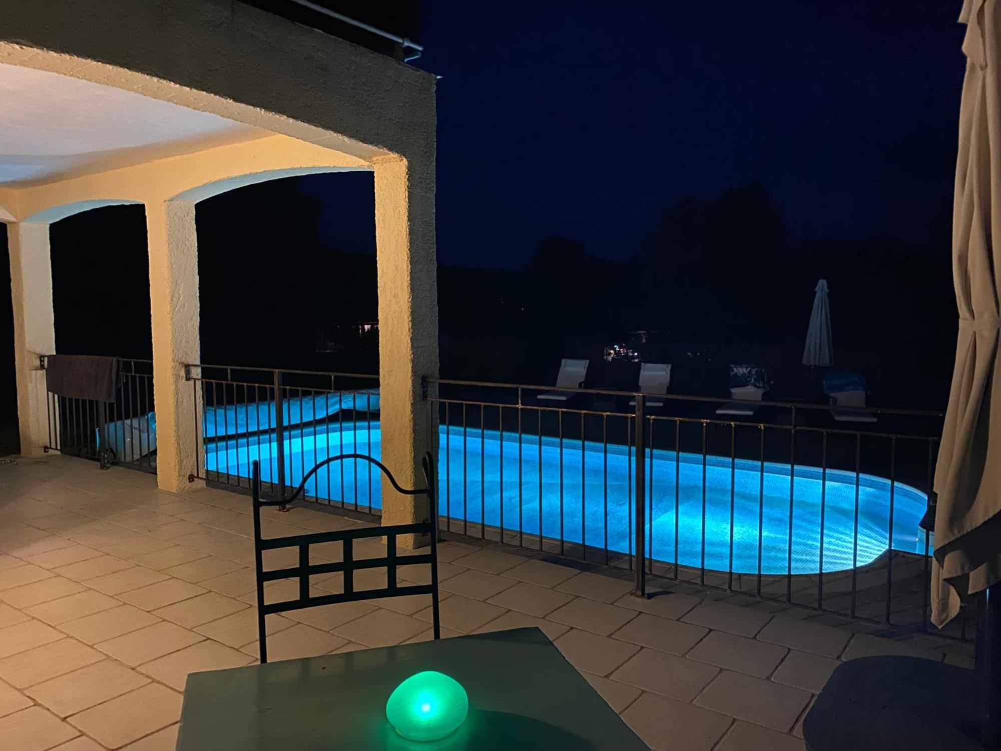 L'Eveil En Provence Bed & Breakfast Entrecasteaux Exterior foto